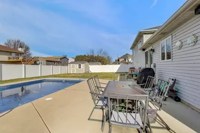 6926 Hawk Drive, Schererville, IN 46375 - Photo 37