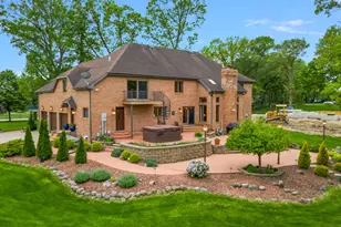 5788 E 105th Pl, Crown Point, IN 46307 - Photo 5