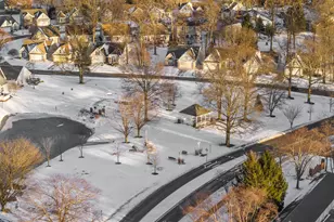 3204 Clairborne Crossing, Valparaiso, IN 46385 - Photo 9