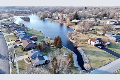 2400 W 59th Place, Merrillville, IN 46410 - Photo 19