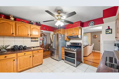 2400 W 59th Place, Merrillville, IN 46410 - Photo 7