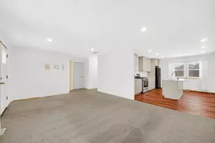 7210 E 97th Ave, Crown Point, IN 46307 - Photo 11