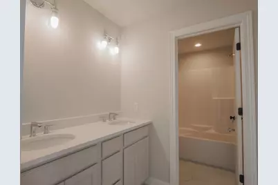 1861 Trailbrook Drive, Valparaiso, IN 46385 - Photo 23