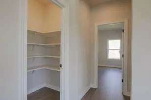 1861 Trailbrook Dr, Valparaiso, IN 46385 - Photo 11