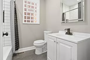 1320 Delaware St, Gary, IN 46407 - Photo 15