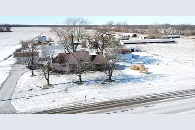 9844 N US Highway 231, Demotte, IN 46310 - Photo 3