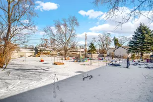 3614 W 79th Pl, Merrillville, IN 46410 - Photo 17