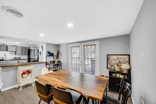 3614 W 79th Pl, Merrillville, IN 46410 - Photo 5