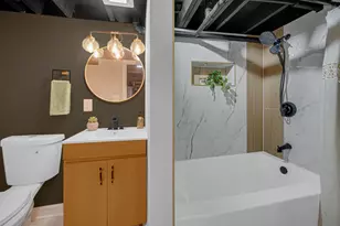 7120 Montana Ave, Hammond, IN 46323 - Photo 13