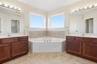 17112 Paul Revere Pkwy, Lowell, IN 46356 - Photo 31