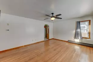 9046 Kleinman Rd, Highland, IN 46322 - Photo 3