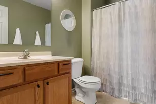 4401 W 73rd Ct, Merrillville, IN 46410 - Photo 23