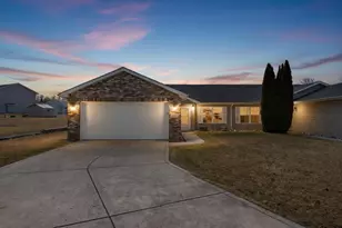 4401 W 73rd Ct, Merrillville, IN 46410 - Photo 1