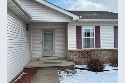 401 S Sutton Avenue, Kouts, IN 46347 - Photo 7