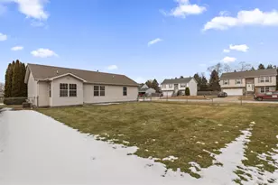 401 S Sutton Ave, Kouts, IN 46347 - Photo 31