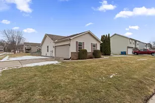 401 S Sutton Ave, Kouts, IN 46347 - Photo 35