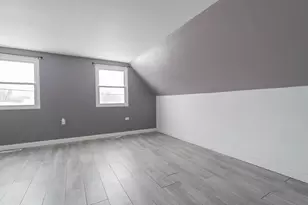 726 Fremont Rd, Valparaiso, IN 46385 - Photo 23