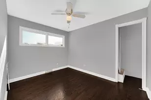 3232 165th St, Hammond, IN 46323 - Photo 9