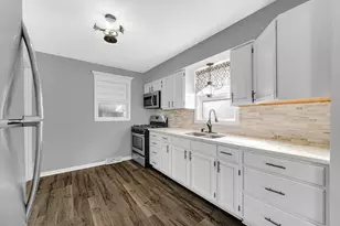 3232 165th St, Hammond, IN 46323 - Photo 7