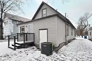 1717 Crocker St, Chesterton, IN 46304 - Photo 23