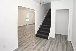 1717 Crocker St, Chesterton, IN 46304 - Photo 13