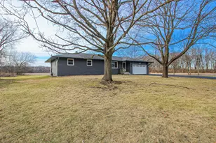 6912 Colorado St, Merrillville, IN 46410 - Photo 1