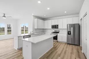 6587 E 104th Ave, Crown Point, IN 46307 - Photo 9