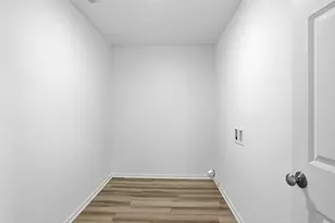 6587 E 104th Ave, Crown Point, IN 46307 - Photo 29