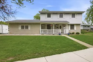 741 Pettibone St, Crown Point, IN 46307 - Photo 1