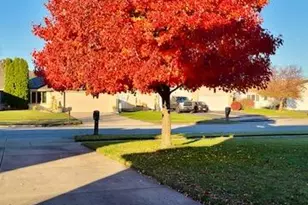 6827 Falcon Dr, Schererville, IN 46375 - Photo 17