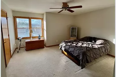 6827 Falcon Drive, Schererville, IN 46375 - Photo 9