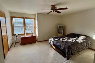 6827 Falcon Dr, Schererville, IN 46375 - Photo 9