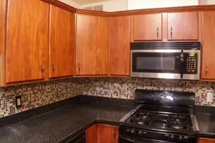 2023 W 75th, Merrillville, IN 46410 - Photo 5