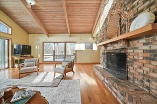 2828 Lakewood Trail, Chesterton, IN 46304 - Photo 3