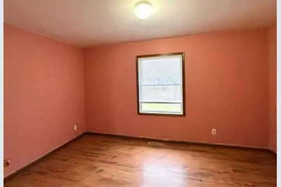 4210 S 750 E, Knox, IN 46534 - Photo 9