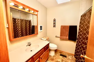 322 Valley Ct, Lowell, IN 46356 - Photo 17