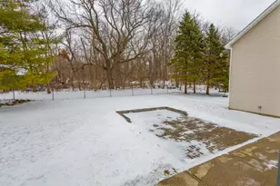 275 N 600 W, Valparaiso, IN 46385 - Photo 35