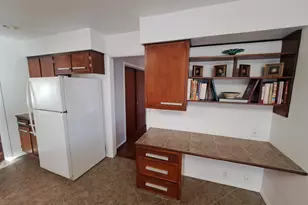 8400 Forest Ave, Gary, IN 46403 - Photo 5