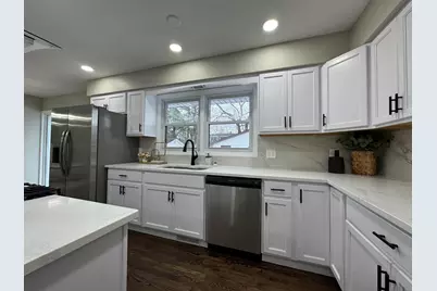 1608 Tulip Lane, Munster, IN 46321 - Photo 9