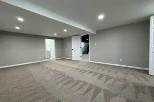 1608 Tulip Ln, Munster, IN 46321 - Photo 25