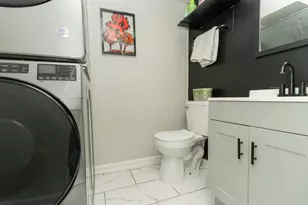 455 E 60th Pl, Merrillville, IN 46410 - Photo 15