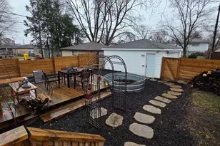 707 N Ernest St, Griffith, IN 46319 - Photo 5