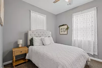 8831 W 1225 N, Demotte, IN 46310 - Photo 27