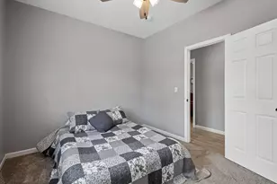 8831 W 1225 N, Demotte, IN 46310 - Photo 23