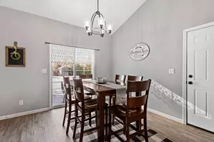 8831 W 1225 N, Demotte, IN 46310 - Photo 11