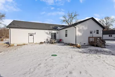 8831 W 1225 N, Demotte, IN 46310 - Photo 35