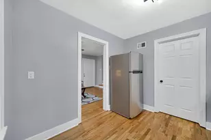 6721 Wicker Ave, Hammond, IN 46323 - Photo 9