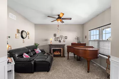 2400 Dowling Street, Valparaiso, IN 46385 - Photo 5