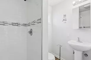 105 S Kimball St, Kouts, IN 46347 - Photo 9