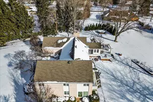 1755 Clifty Creek Ct, Valparaiso, IN 46385 - Photo 51